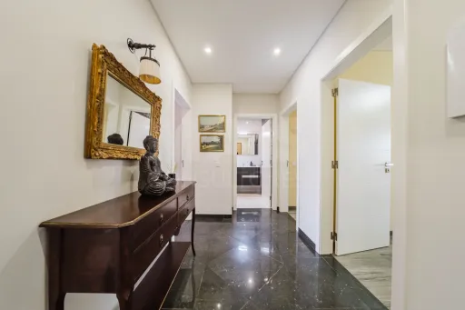 Apartamento recente com piscina e excelente exposição solar junto à praia do Baleal