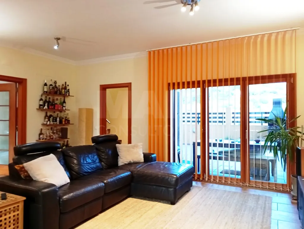 Moradia em Ladeira da Encosta