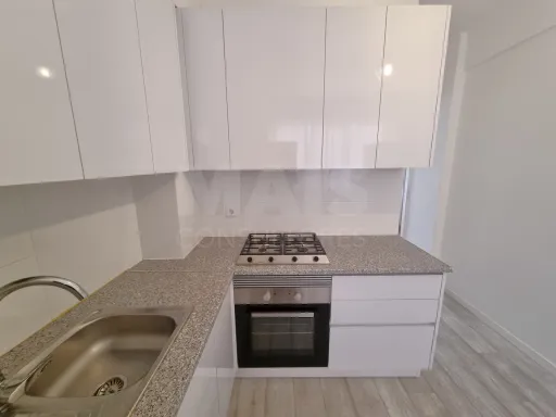 Excelente T2 - Benfica