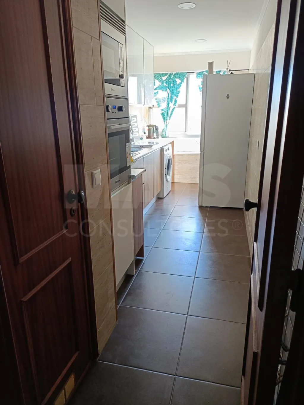 Apartamento T2 remodelado na Póvoa de Santa Iria