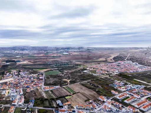 Rustic land in Ferrel, near Almagreira beach