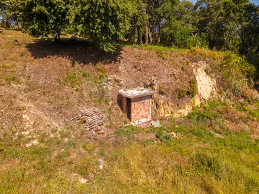 Farm with over 23,000 m², a saltwater pool, and potential for development