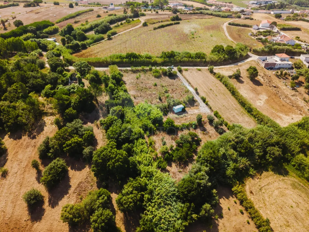 Terreno com Projeto Aprovado para Empreendimento Turístico na Lourinhã