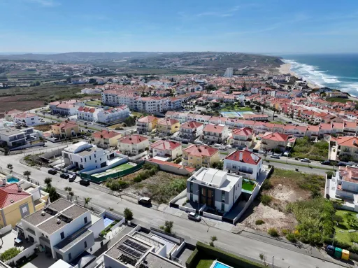 Lote Urbano | Praia da Areia Branca | 294 m²