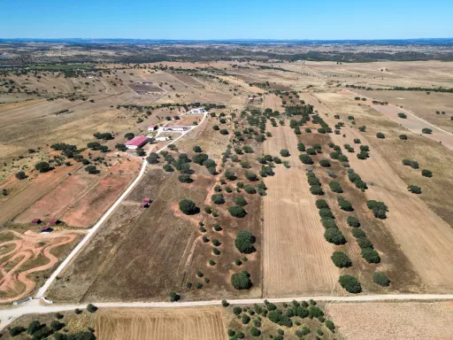 Quinta Isolada no Outeiro, Monsaraz