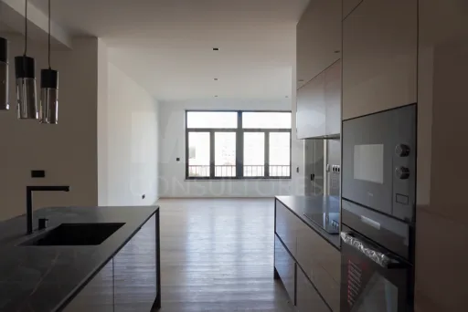 🏡 T0 Novo com 86 m² em Monte Abraão – Queluz