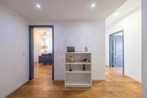 Apartamento T6+1 com garagem (box) em Leiria