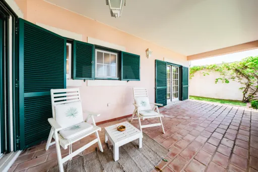 Moradia T5 em Lourinhã com Vista Mar, Piscina Aquecida e Jardim