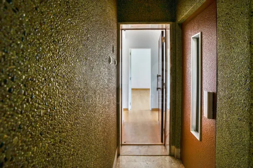 T2 Remodelado na Ramada | 3 Frentes | Excelente Luz Natural