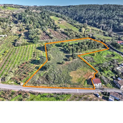 Rustic land with 3.000m2 of construction feasibility