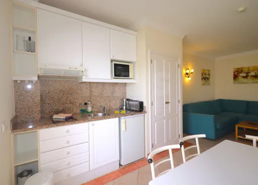 Viva a Magia do Atlântico. Apartamento T1 Exclusivo na Praia da Oura
