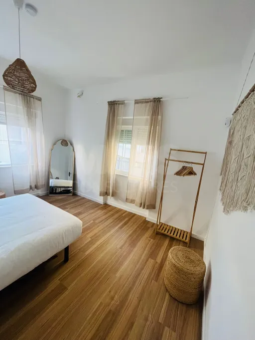 House 10 Bedrooms Almada Costa De Caparica