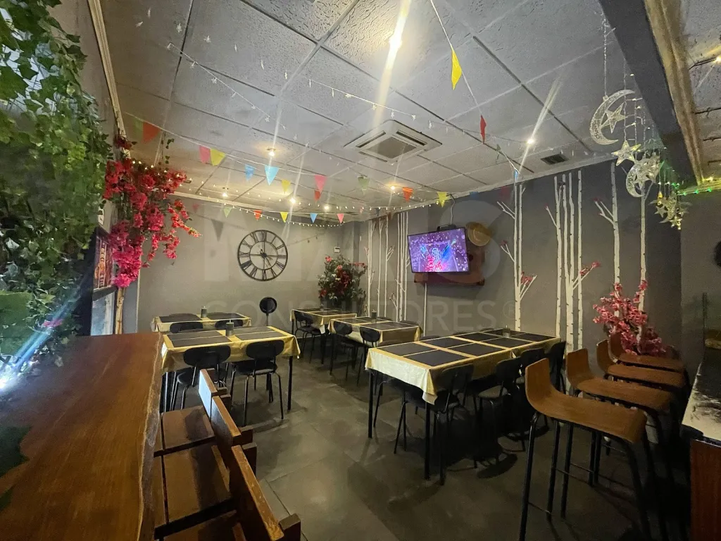 Fully Equipped Restaurant and Bar in the Heart of Vila Franca de Xira.