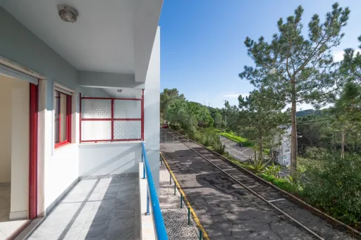 T1 em São João das Lampas Com Parqueamento