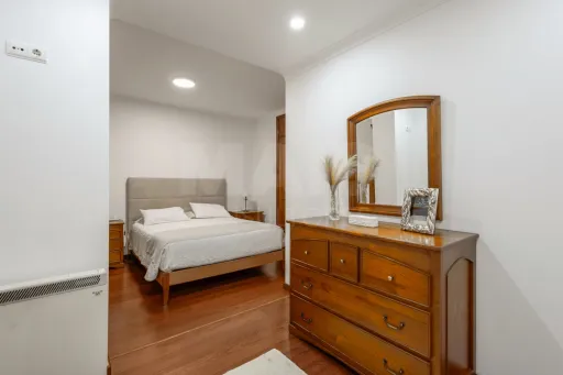 Apartamento T3 Duplex com Garagem em Peniche