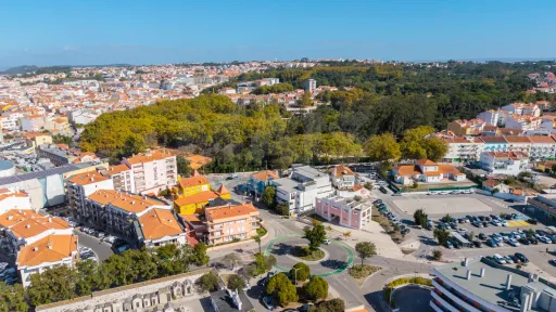Investment Property in Caldas da Rainha | A World of Possibilities