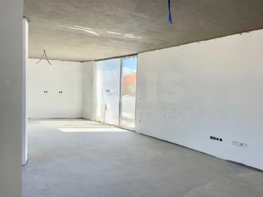Exclusiva Penthouse Duplex T4 com Piscina Privada | Lourinhã