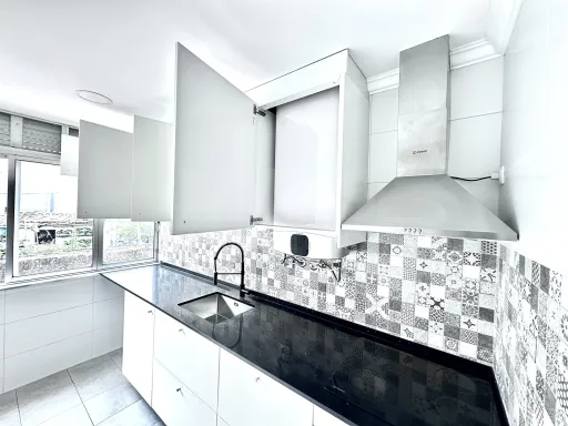 Fully Renovated 2-Bedroom Apartment in Damaia to Be Launched