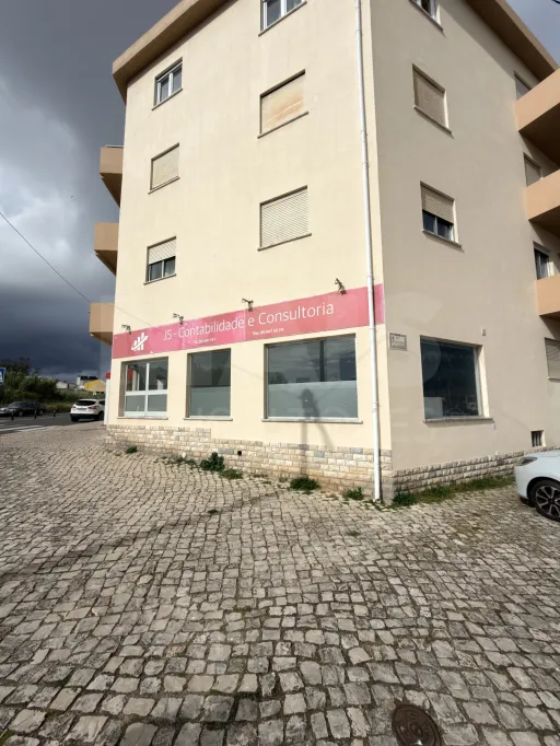 Espaço Comercial em Peniche