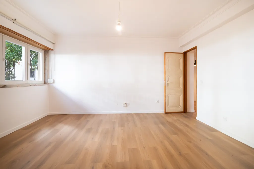 T3 Remodelado em Benfica