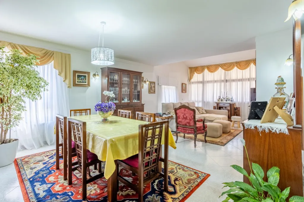 Penthouse T4 Duplex no Bairro do Rosário, Cascais
