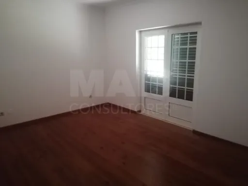 Farm With 7-Bedroom House in Quinta Da Coutada, Vila Franca De Xira