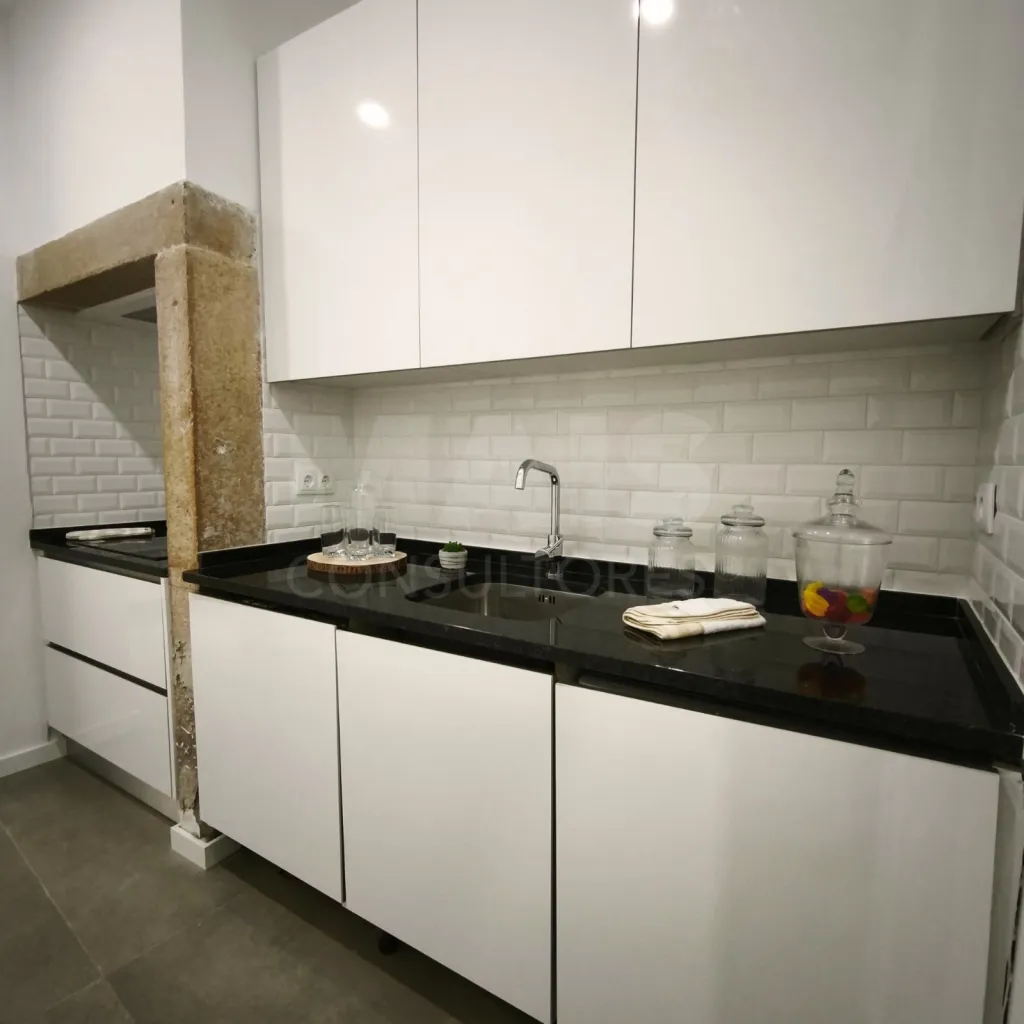 Apartamento Lisboa Benfica Com Arrecadação