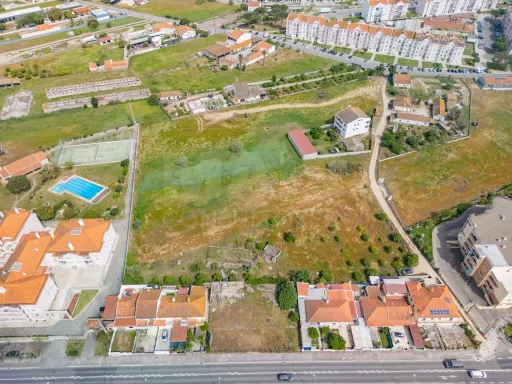 Oportunidade de investimento premium – 📍 Samora Correia