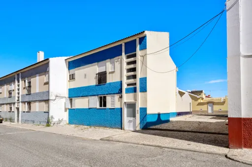 Andar de moradia T3 com garagem em Peniche