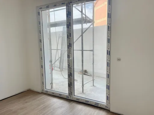 Apartamento T3 em Lourinhã, com Varanda Privativa de 32 m² + Garagem