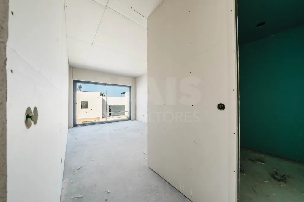 Moradia T3 em Construção com Vista Mar – Areia Branca, Lourinhã