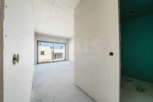 Moradia T3 em Construção com Vista Mar – Areia Branca, Lourinhã