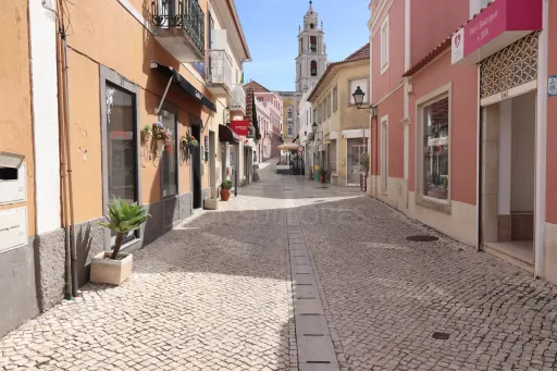 Loja no centro de Mafra