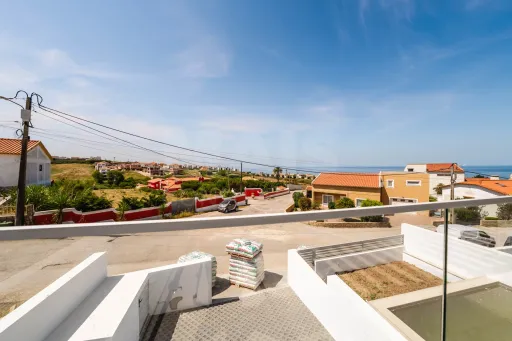 ROOFTOP PRIVATIVO com vista sobre o Atlântico | Moradia T3 com Piscina | COSTA DE PRATA