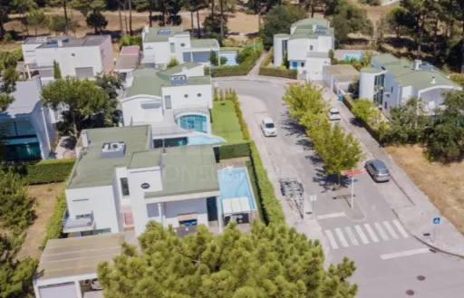 Terreno Urbano para Construção no Palmela Village