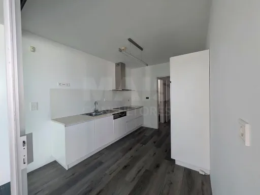 Moradia T2 com 2 suítes, jardim privativo e garagem no Bom Sucesso Resort