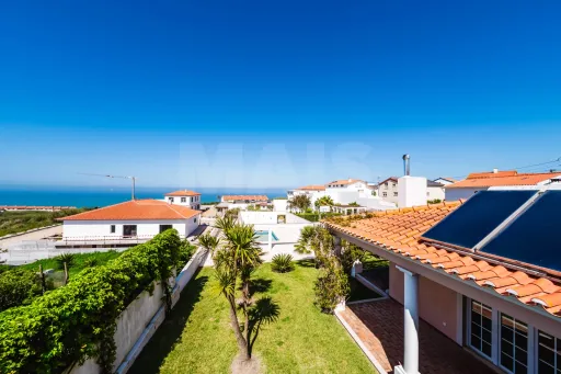 Moradia T5 em Lourinhã com Vista Mar, Piscina Aquecida e Jardim