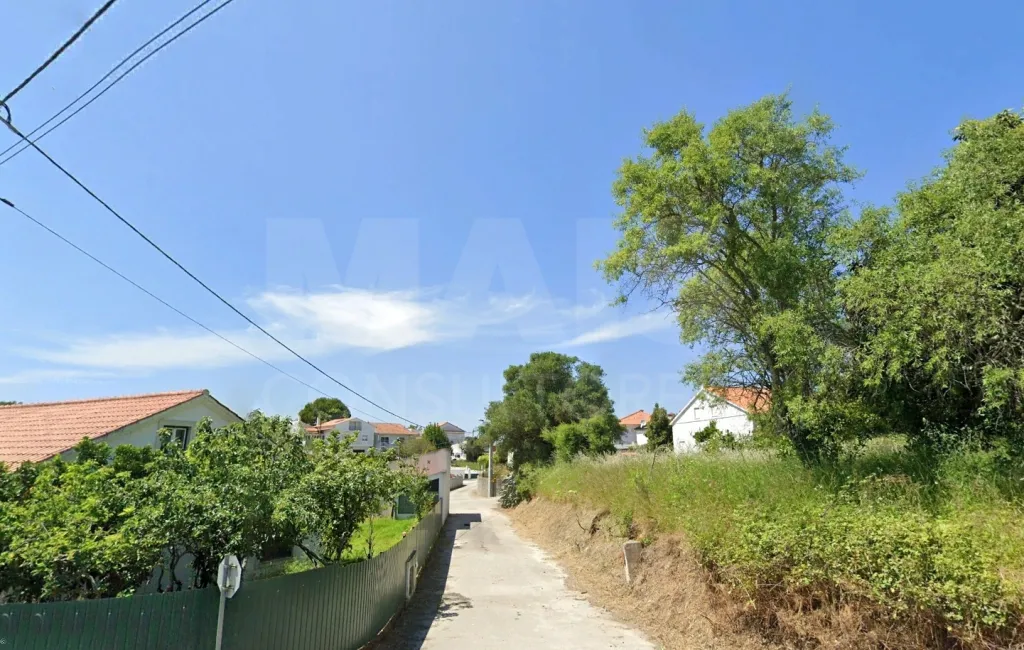Terreno para constuçao centro Valhelhas -Olaia