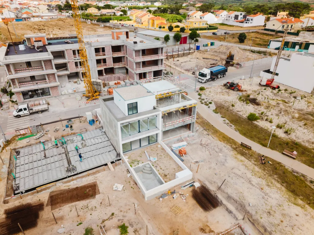 Modern New 3 Bedroom Villa with Pool in Ferrel