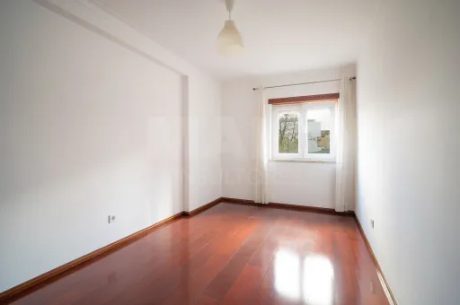 Apartamento T3 no Centro do Cadaval