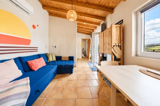 Moradia T2 com anexo T1, piscina e terreno de 1.000 m², em Torres Vedras