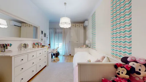 3 bedroom apartment with box crizeiro hills