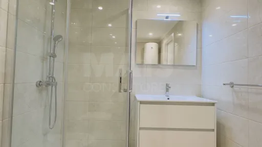 Apartamento T1 Totalmente Remodelado  | Centro da Lourinhã