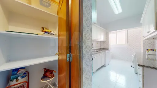 Apartamento T3 Remodelado no Centro de Oeiras | Elevador | 105 m² | Excelente Oportunidade
