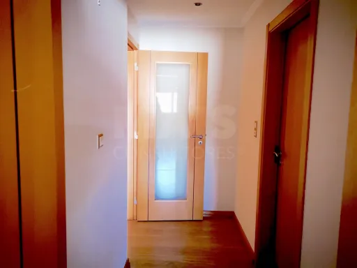 Apartamento T1 com terraço de 28 m² no Murganhal, Caxias