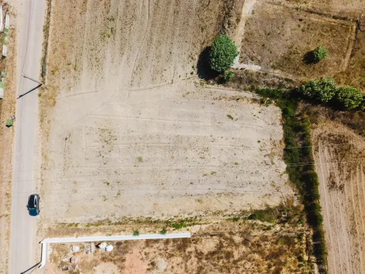 Terreno com viabilidade de construção