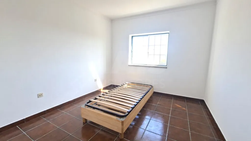 Moradia térrea T3 com Garagem e Logradouro em Malpartida - Almeida