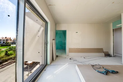 Moradia T3 em Construção com Vista Mar – Areia Branca, Lourinhã