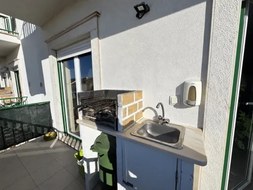Apartamento T3 com suíte e garagem em Peniche
