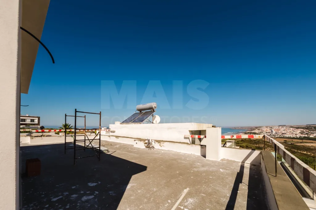 Moradia T3 em Construção com Vista Mar – Areia Branca, Lourinhã